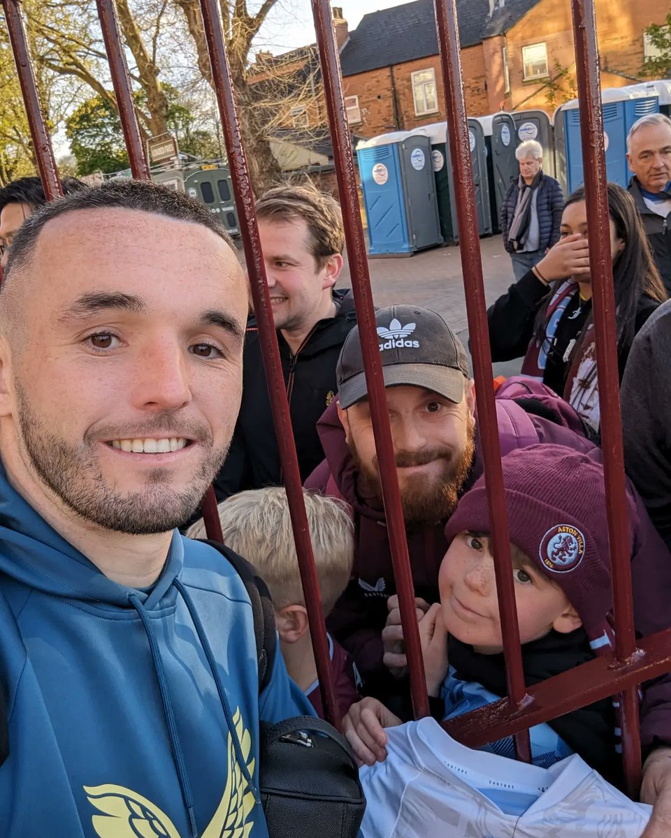 BenjaminHipkiss's tweet photo. AVFC!🟣🔵 https://t.co/7yq1qVpvhQ