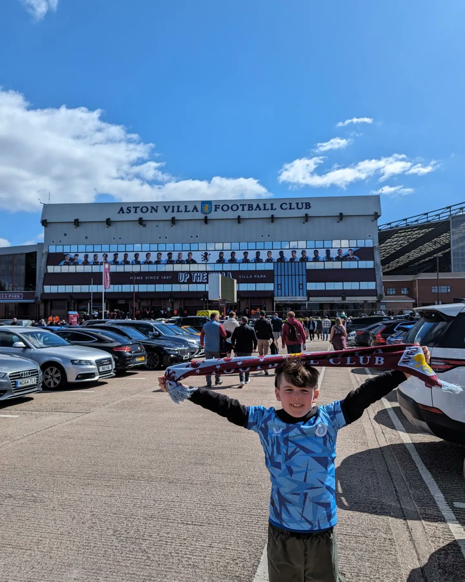 BenjaminHipkiss's tweet photo. AVFC!🟣🔵 https://t.co/7yq1qVpvhQ