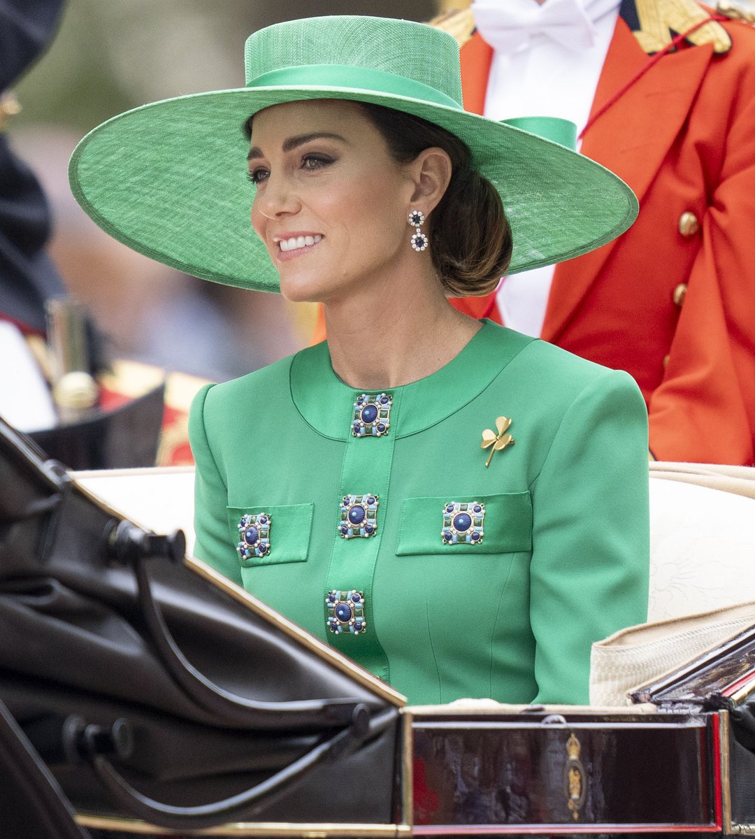 Princess Catherine
The Princess of Wales ♥️
#PrincessofWales #PrincessCatherine