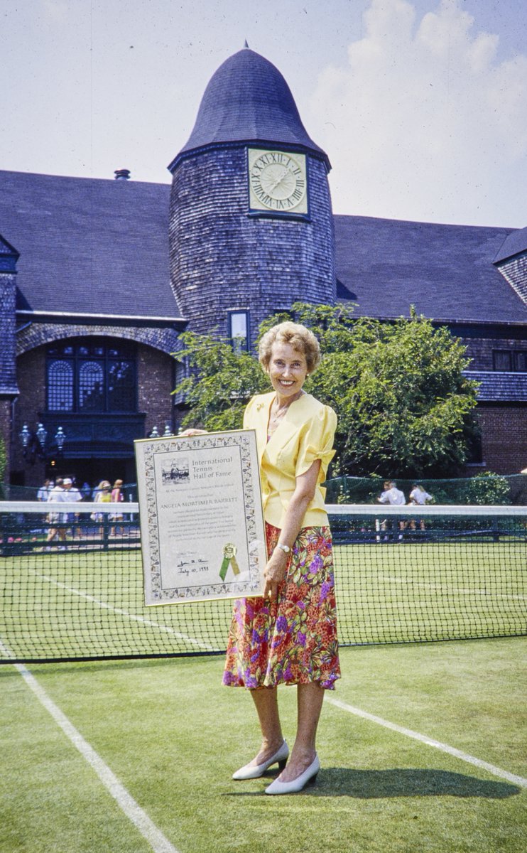 Wishing Hall of Famer and 4-time major champion, Angela Mortimer Barrett, a Happy Birthday! 🎉 🎂 ➡️ bit.ly/3xwXOJJ