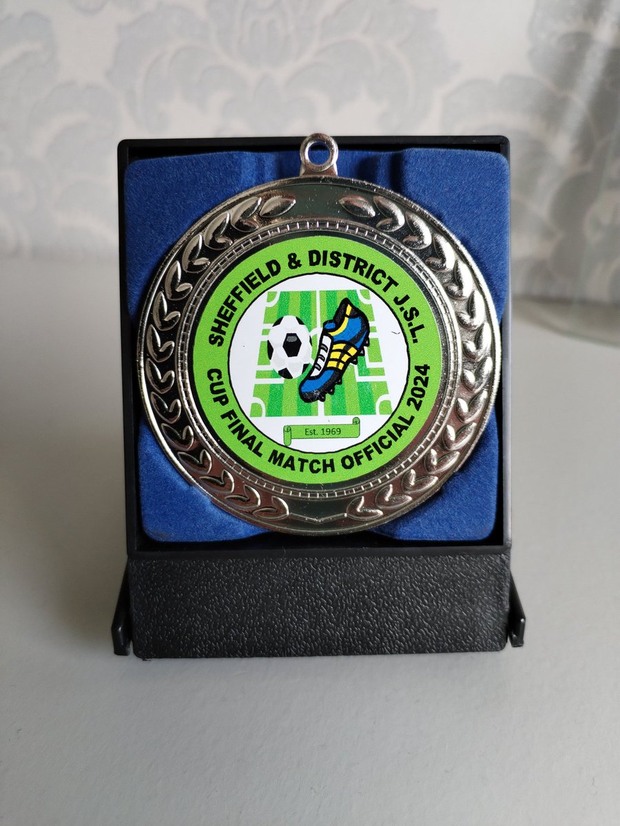 Nick_Wells22's tweet photo. Another great reffing experience ticked off assisting @jedkenyon in the @SDJSFL U16 Shield Final. A really enjoyable game. Well done to all involved 👍👍👍
#reffing 🟨🟥 https://t.co/mNTZHGdiyF