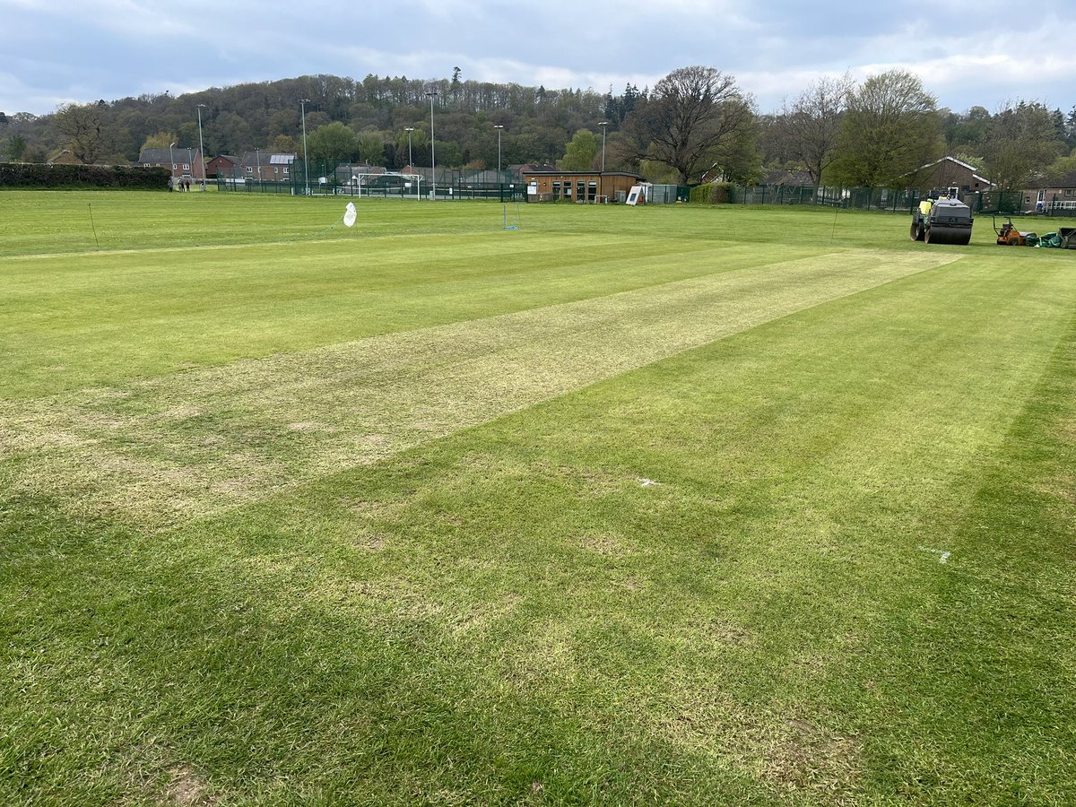 Things you love to see 😍 first deck underway ready for the @ShropCCLeague season. 🏏