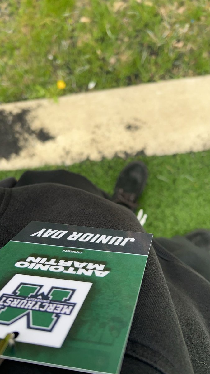 Had a great time at <a href="/MercyhurstFB/">Mercyhurst Football</a> thank you! <a href="/CoachWaring/">Mike Waring</a>