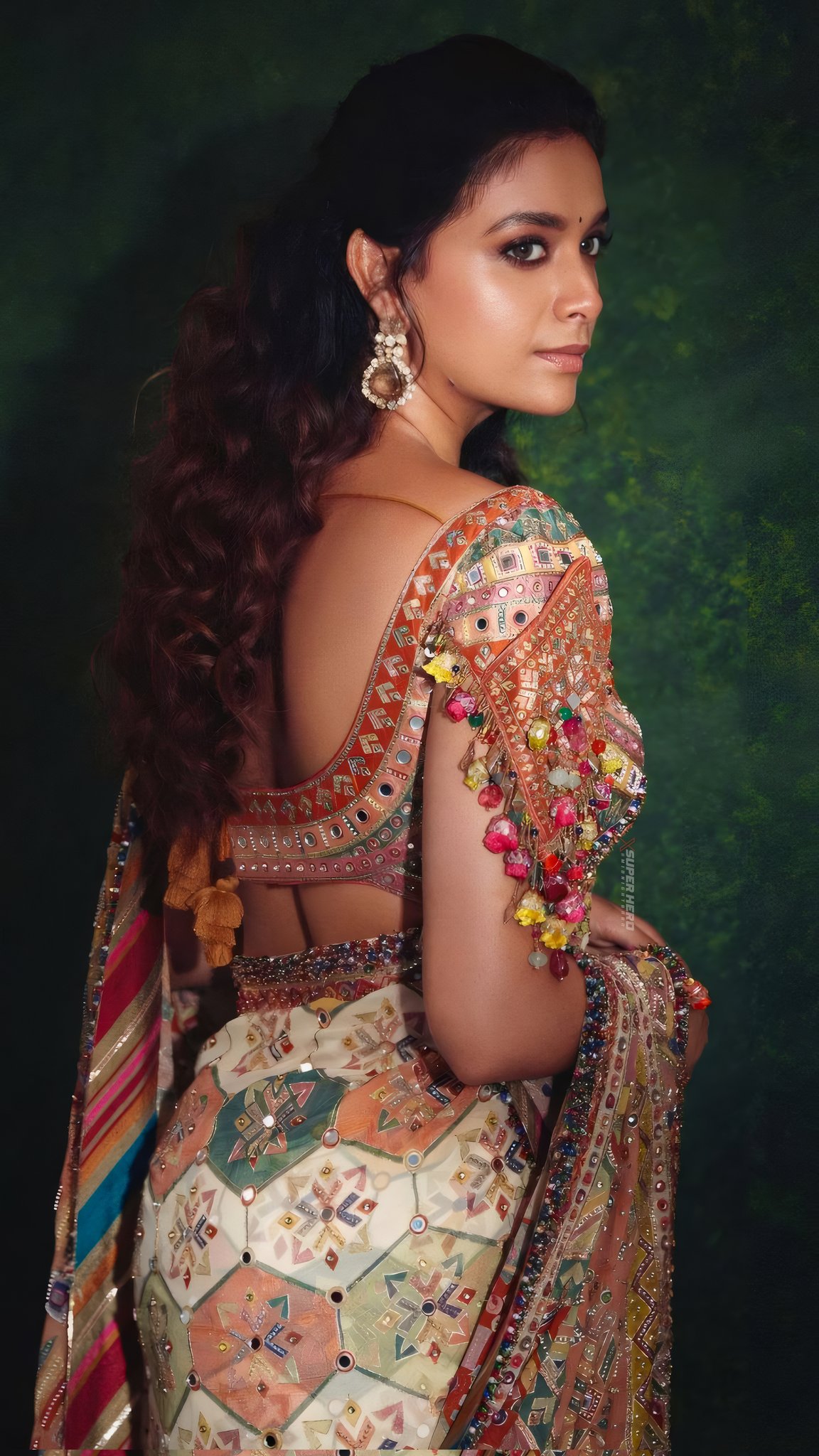 GLtX3sTaEAA2fDT?format=jpg&name=large