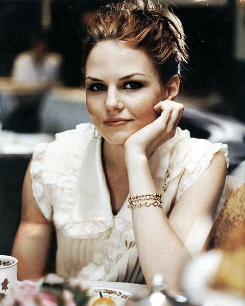 🫖 For the #NationalTeaDay we find @jenmorrisonlive at a tea party during a photoshoot for Instyle Magazine in 2005.

📸  By Anders Overgaard 

TEA FOR YOU
'I feel like I am in luscious movie,' says Morrison.
'This dress so feminine, so beautiful, has a flowy quality to it.'