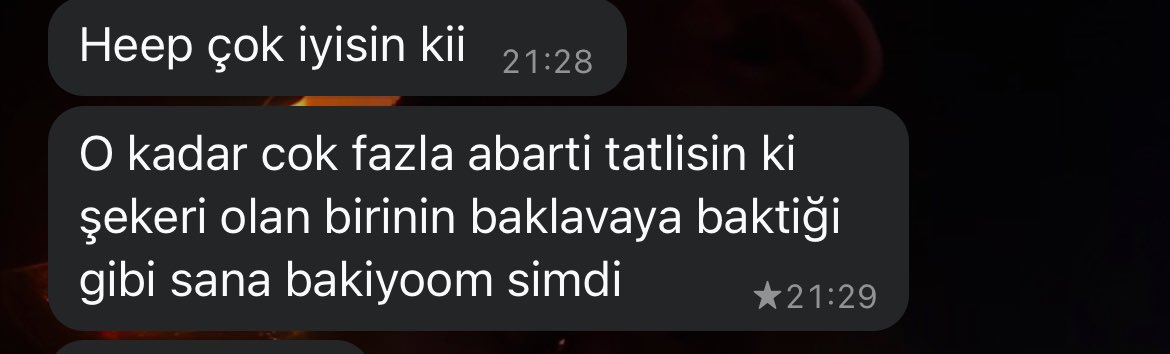 variableh2ode's tweet photo. günlük dozumuzu aldık içimiz kelebek doldu 🦋 https://t.co/uhQ5kkknPA