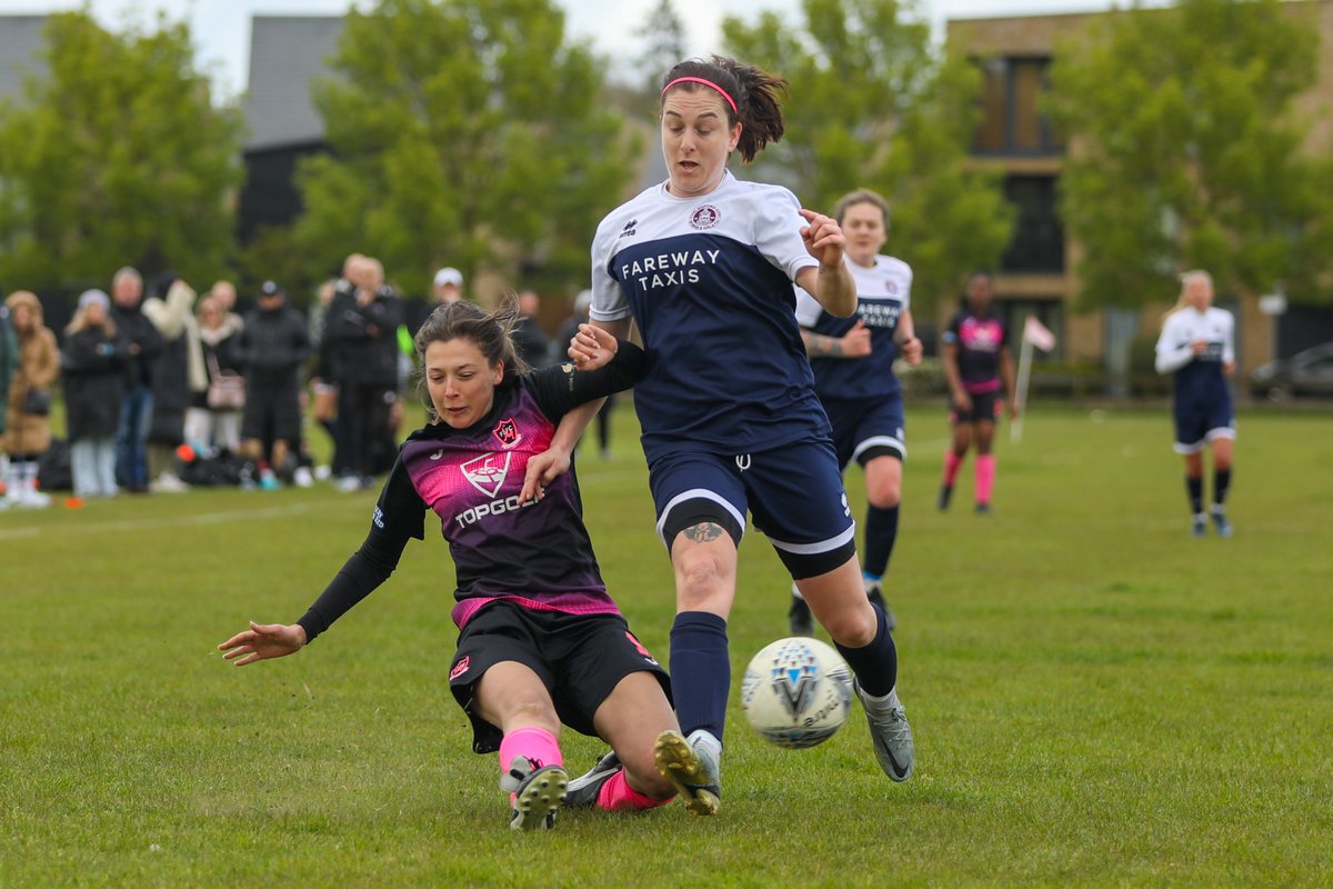 Match day images
Frontiers Ladies v Chelmsford City WFC 
@frontiersladies @ClaretsWomen
#frontiers #chelmsfordcity #womensfootball #womeninsport #footballphotography #football #soccer #sport #sportsphotography #canonphotography