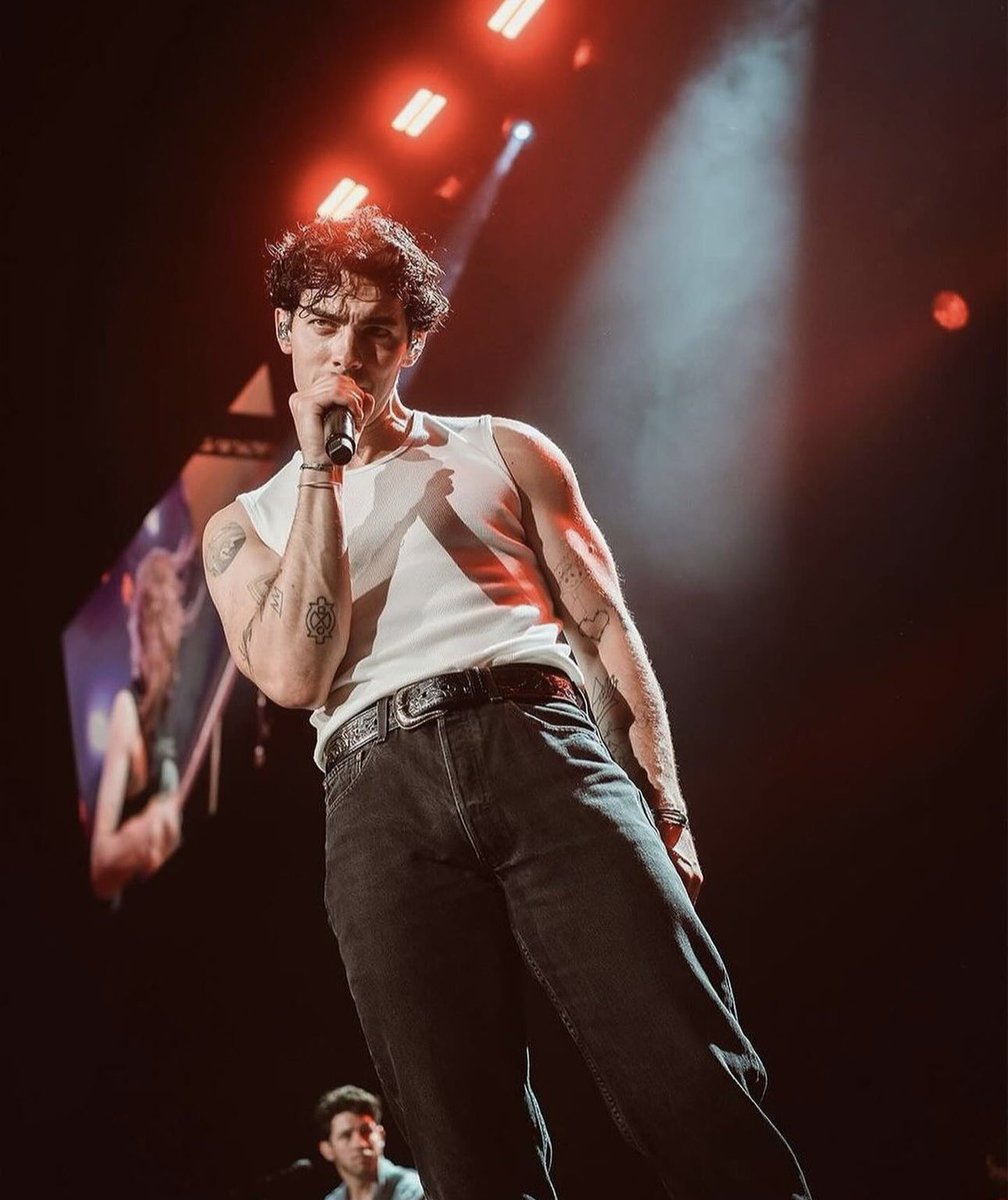JoeJonasContent's tweet photo. Joe Jonas, 2024 https://t.co/BMJM0Qx9pz