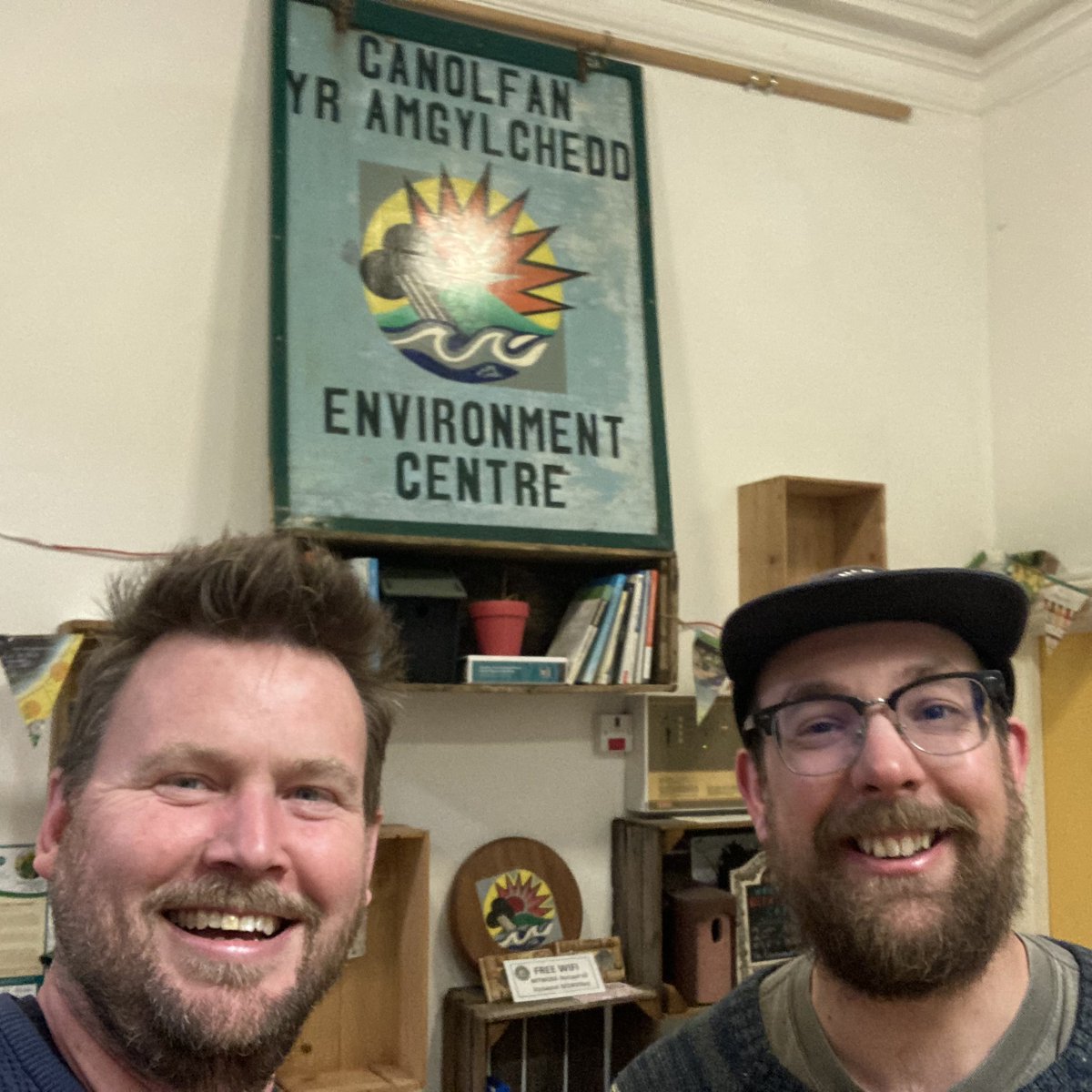 EcoDewi (@ecodewigroup) on Twitter photo Last week we visited <a href="/EnvCentre/">Environment Centre Swansea</a> & learnt all about their amazing work from Chris. This amazing centre has been in Swansea for 25+ YEARS! It includes a refill shop, cafe, community garden, mini library, offices & community meeting rooms. St Davids Peninsula are we ready for one? Last week we visited <a href="/EnvCentre/">Environment Centre Swansea</a> & learnt all about their amazing work from Chris. This amazing centre has been in Swansea for 25+ YEARS! It includes a refill shop, cafe, community garden, mini library, offices & community meeting rooms. St Davids Peninsula are we ready for one?