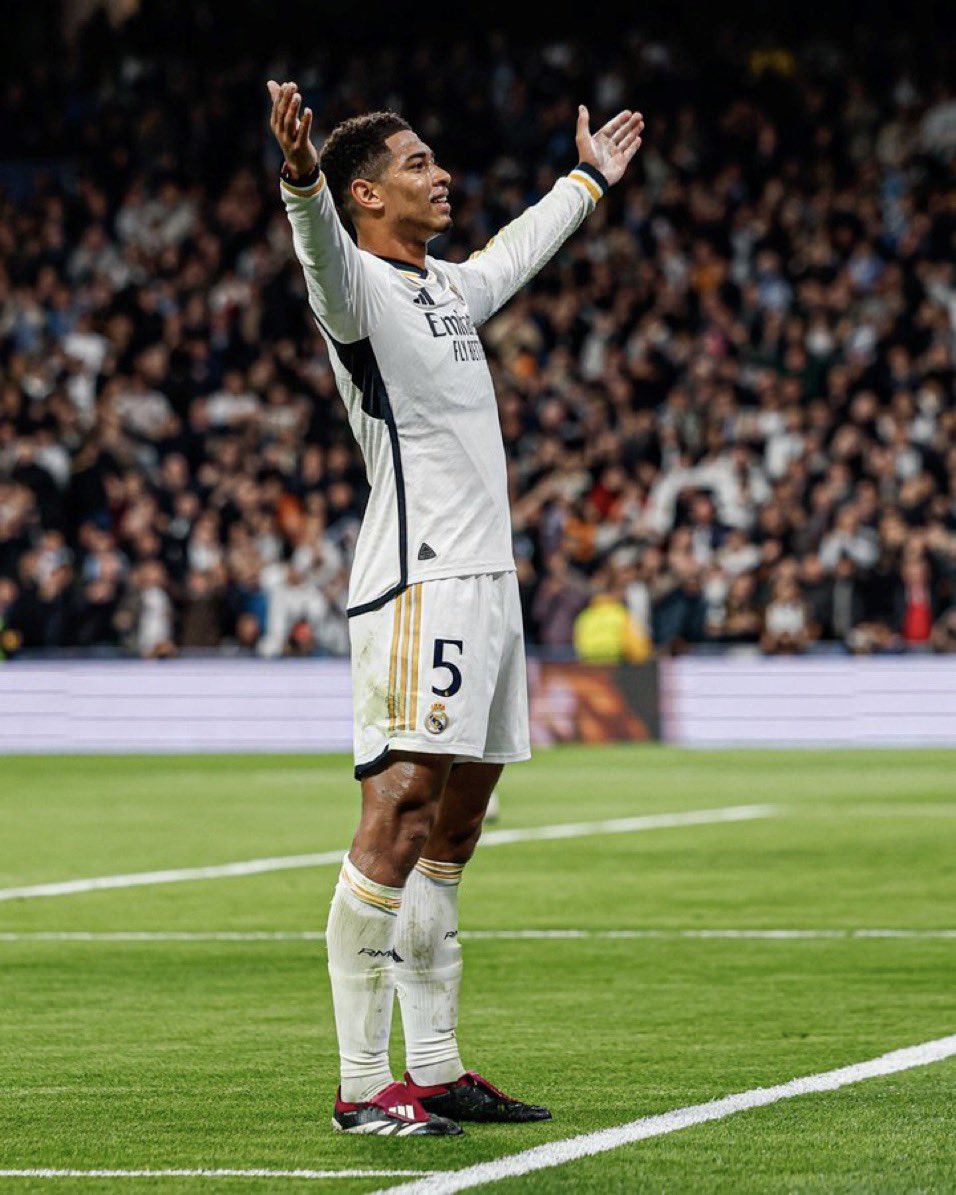 و احتفل كذا ..