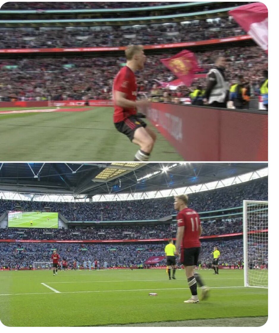 His own team mates too
embarrassed to join him #itwasatthatmoment #heknew #hefuckedup #yanited #shameless #robbery 🤣🤣🤣🤦🏾‍♂️