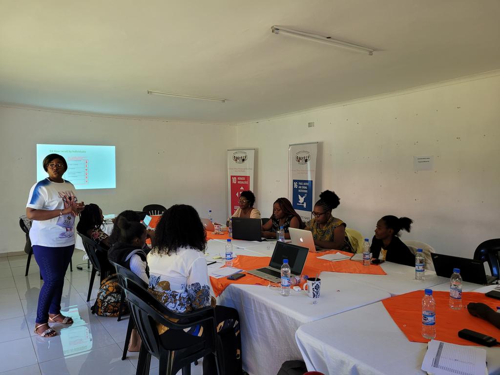 @WCOZIMBABWE held a meeting on #UCDW with the aim of unpacking its implications on women and girls and how its drudgery can be reduced, redistributed, recognised and represented. @OxfaminSAF @regis_mtutu @npaid @OpenSociety @NLinZimbabwe @MVerwijk