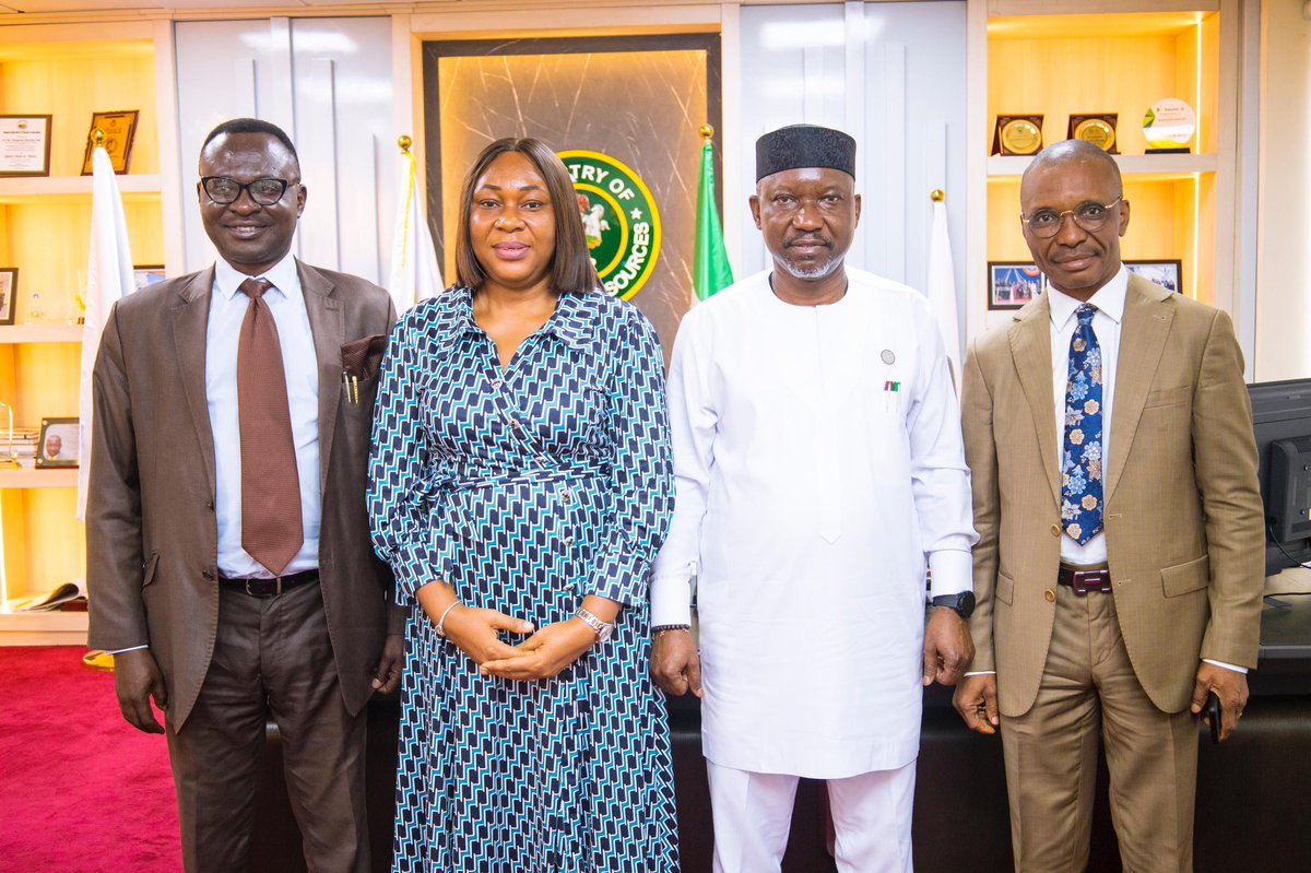 PHOTO NEWS

Minister of State Petroleum Resources (Gas), Rt. Hon. Ekperikpe Ekpo received a courtesy visit from the Niger Delta Development Commission at the NNPC towers. The delegation was led by the state Commissioner for Akwa Ibom Apostle Abasiandikan Nkono.