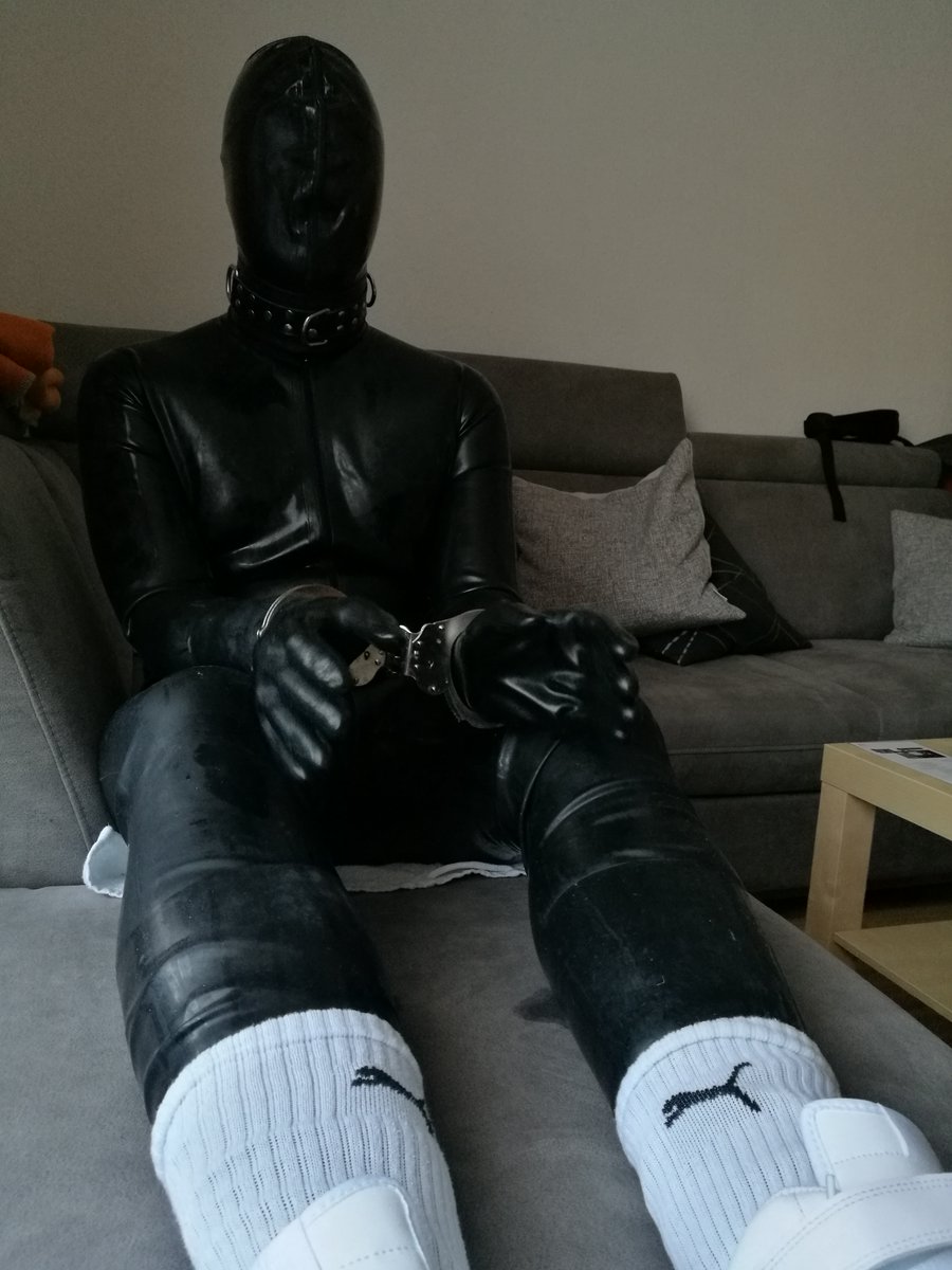 Kinkyguy296 tweet media