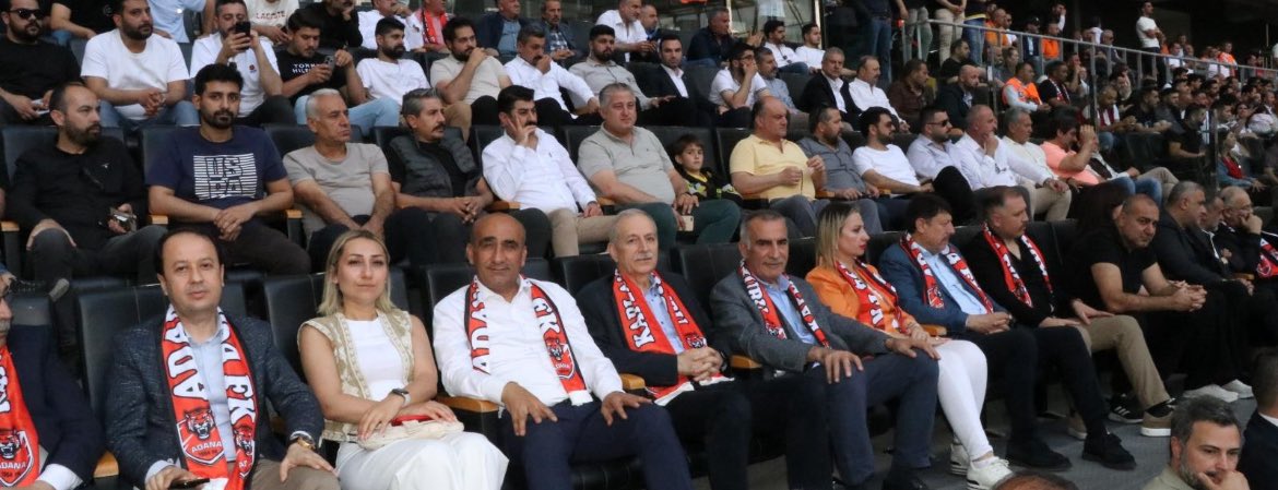 Grubunda Şampiyon olarak 2. Futbol Ligine yükselen Adanamızın gelecek vadeden güzide takımı 1954 Adanaspor FK'yı tebrik ediyor,
Şampiyonlukta emeği geçenleri kutluyorum. 2. Ligdede başarılarının daim olmasını diliyorum.🙏🙏🙏