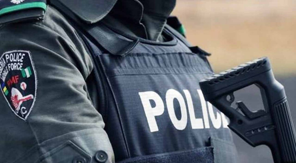 Police neutralise bandit, arrest two others in Katsina dailypost.ng/2024/04/21/pol…