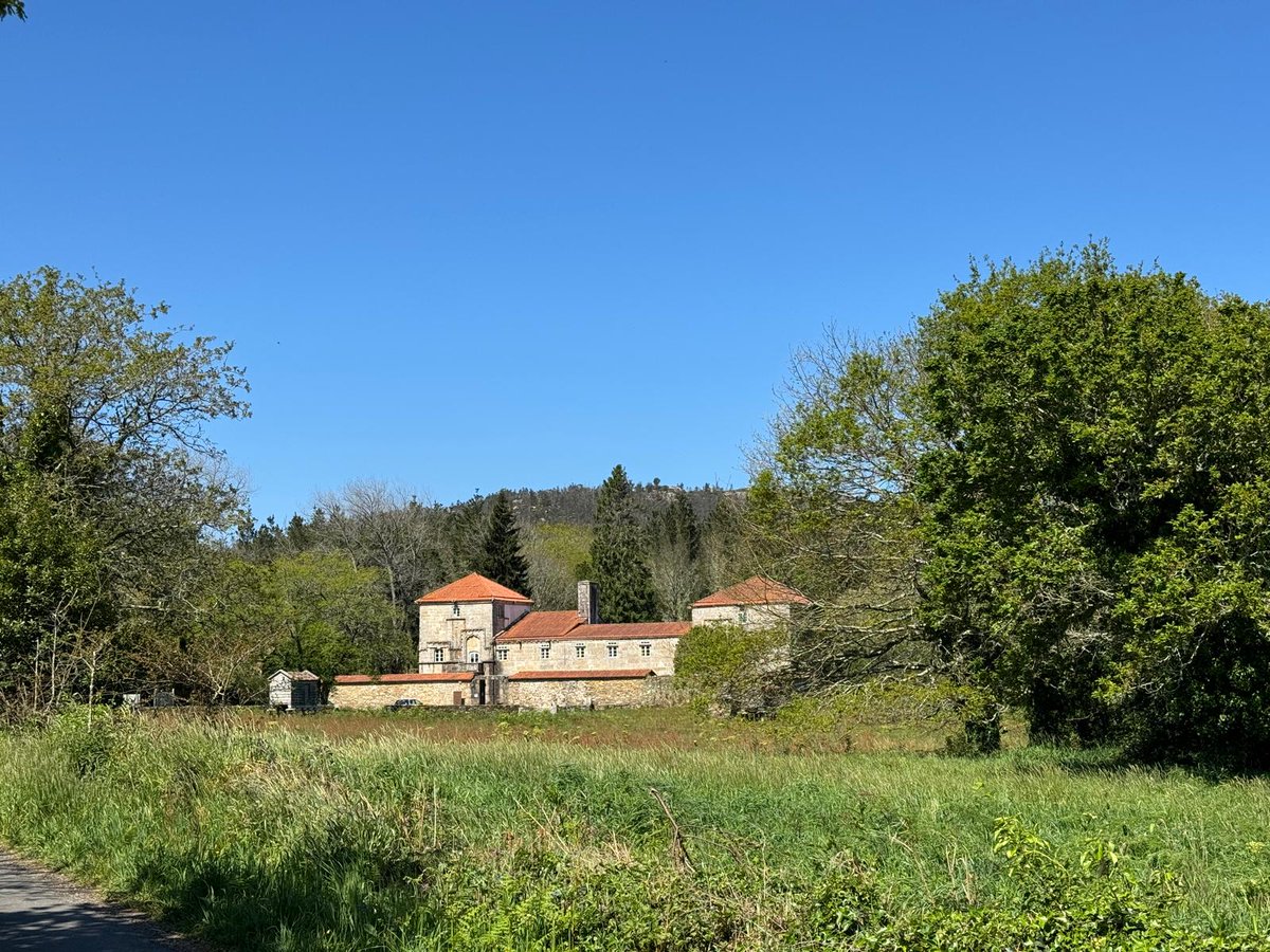 magago's tweet photo. Nas Torres do Allo (Zas) hai moitas historias interesantes. Pero hai tres que me fixeron estoupar a cabeza e das que non me decatara ata que visitei o monumento hoxe.
Insisto: hai que ver sempre as cousas en directo. https://t.co/roviWb21D3