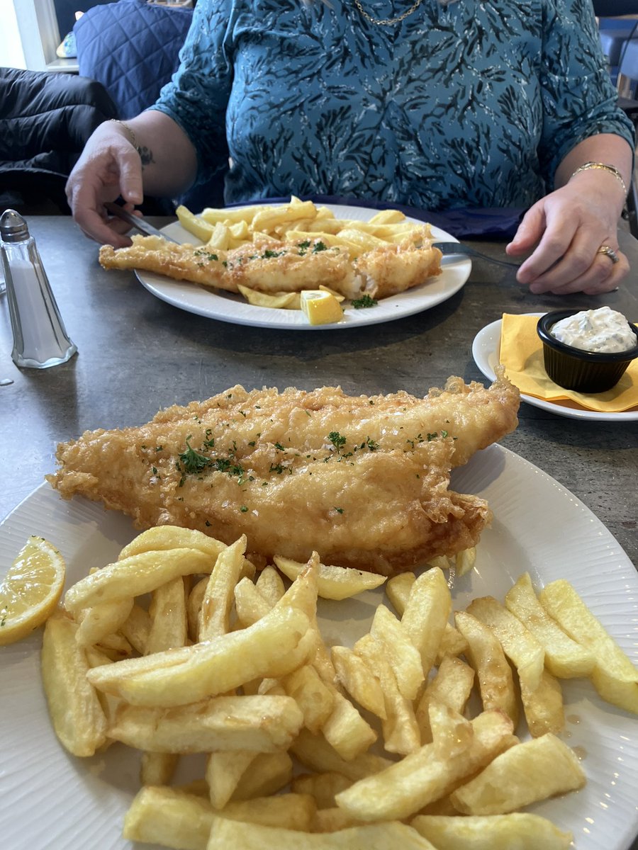 @ChefGalton We drove from Bourne Lincolnshire (2 hours) today to have fish & chips at No1 Cromer, well worth it, absolutely amazing. Hoping to see you at Sandringham on my birthday May 6th! 👍