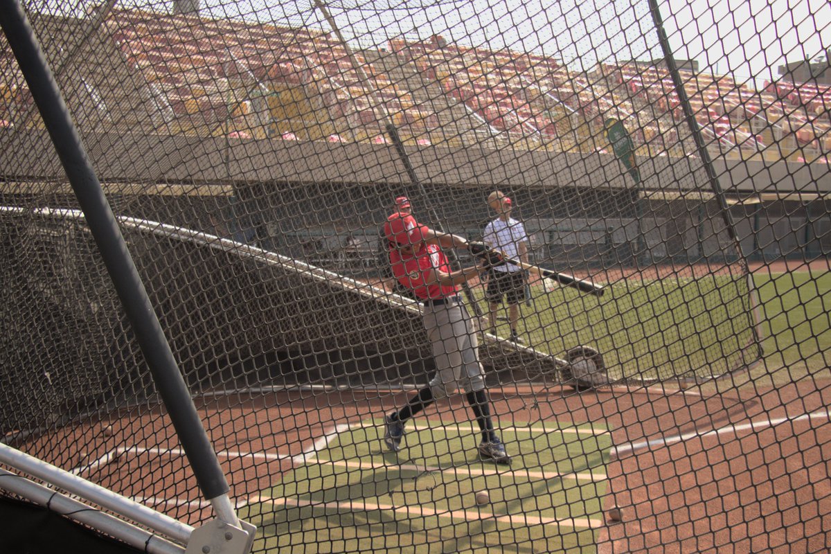 todosport_pe's tweet photo. 📷 Imágenes de los entrenamientos de la Selección Peruana de Béisbol en el Complejo Deportivo Villa María del Triunfo.

Fotos: Gabriel Hernández

#beisbol #beisbolperuano #fdbp https://t.co/aKhc9sZH8k