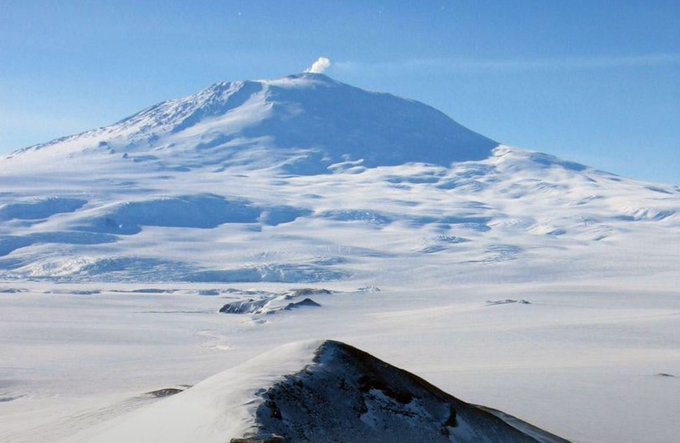 Antarctic volcano is currently spewing gold at a rate of $6000 a day