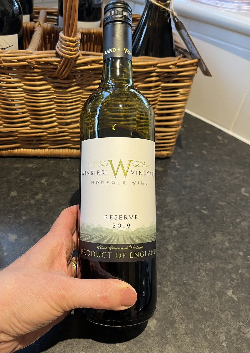 Buy local! 😉🍷 our first taste of @Winbirri #recommended #englishwine #norfolkwine