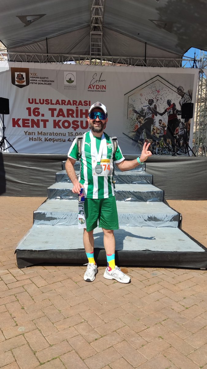 greceiz's tweet photo. #Bursaspor https://t.co/ZMyYRArzmg