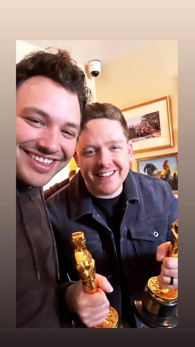 Keith Browning (@tweetofkeith) on Twitter photo Have you even held an Oscar if you’ve only held one? Great to be in LA this weekend visiting <a href="/bgproudfoot/">Ben Proudfoot</a> and seeing the magic at <a href="/breakwaterstud/">Breakwater Studios</a>. Can’t wait for our project to drop this June!
<a href="/LinkedInMktg/">LinkedIn for Marketing</a> Have you even held an Oscar if you’ve only held one? Great to be in LA this weekend visiting <a href="/bgproudfoot/">Ben Proudfoot</a> and seeing the magic at <a href="/breakwaterstud/">Breakwater Studios</a>. Can’t wait for our project to drop this June!
<a href="/LinkedInMktg/">LinkedIn for Marketing</a>