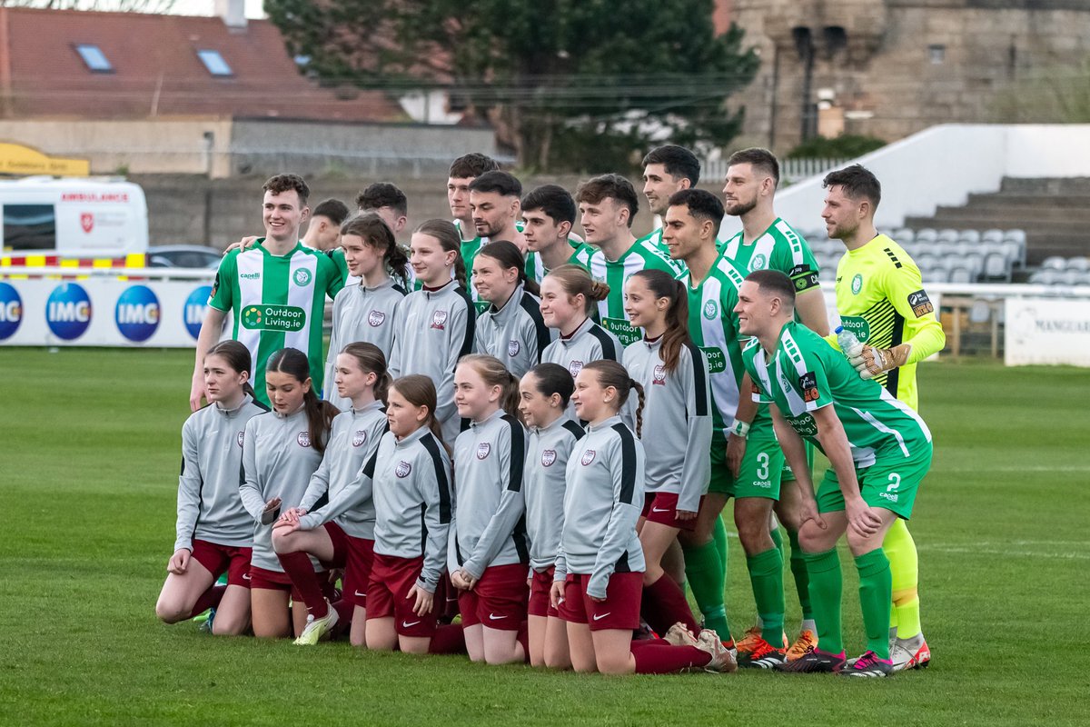 @ArdmoreRoversFc U13 girls were mascots at the Carlisle Grounds on Friday. They walked out with the team before the win over Treaty United. 📸 Mick Hanney and Dermot O’Brien.