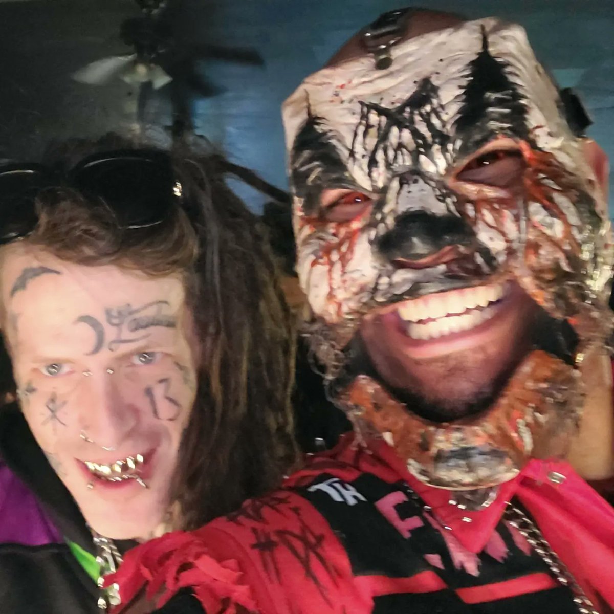 Chuckklez408's tweet photo. Today I wanna give a special #HappyBirthday shout out to my favorite bro broski himself Mikahl Lawless!!

Everytime I see this dude at shows we perform together is always a blast and he always remains humble . Love ya to death bro bro and keep on making noise non-stop 🎂😈👆🏾🎂 https://t.co/Oa96cpMifd