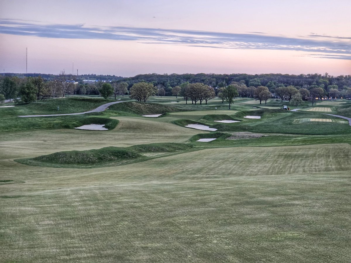 4 fairway overlooking 7.. Once its dialed in,, it'll be my favorite view on the property. #ohiogolf #top100