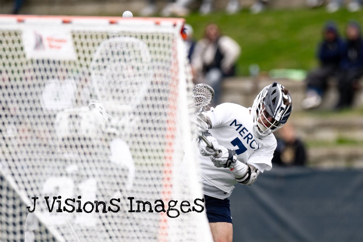 Photo_JohnJones's tweet image. #6 Mercy University defeats #12 Mercyhurst 18-16 in men’s lacrosse action in Dobbs Ferry, NY

#mercymavericks @MercyMavericks #mercymlax #mercylacrosse #lacrosse #njlax #nylax