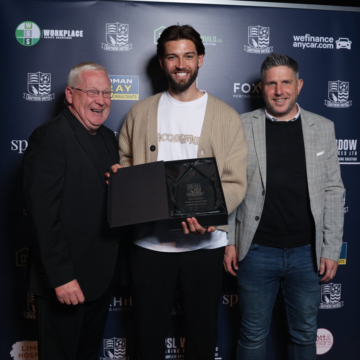 Southend United FC tweet media