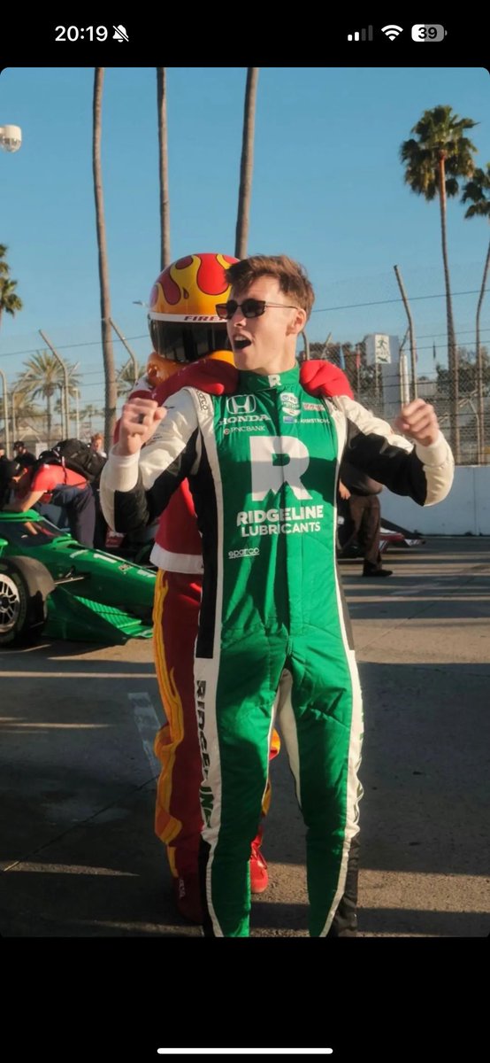 marcusmeals's tweet photo. this is your a-couple-of-minutes warning! Long Beach Grand Prix is starting in soon, with Marcus starting P9 🫶🏼🫶🏼 pictures from long beach by the best;  @mertens_nianca (1), rory👑 (2) and @sabinessr 💕💕 https://t.co/sqHL5JadQC