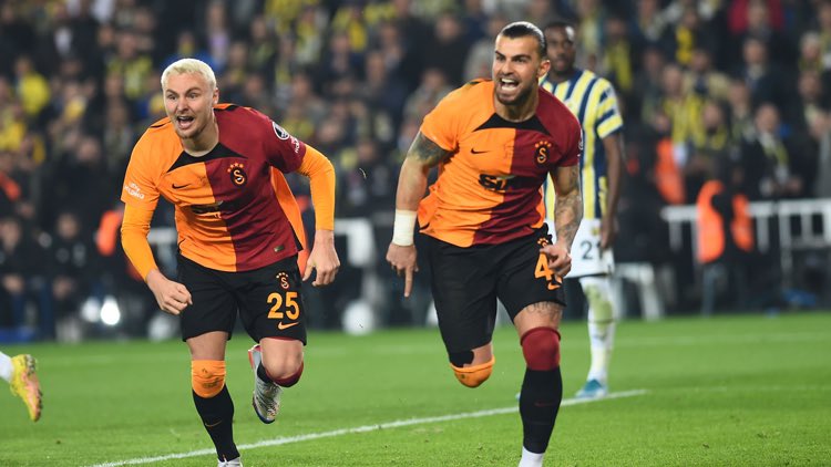 Galatasaray bu sezon duran toptan 18 gol atarak Avrupanın 5 büyük liginde duran toptan en çok gol atan 3. Takımı oldu. (beIN Sports)