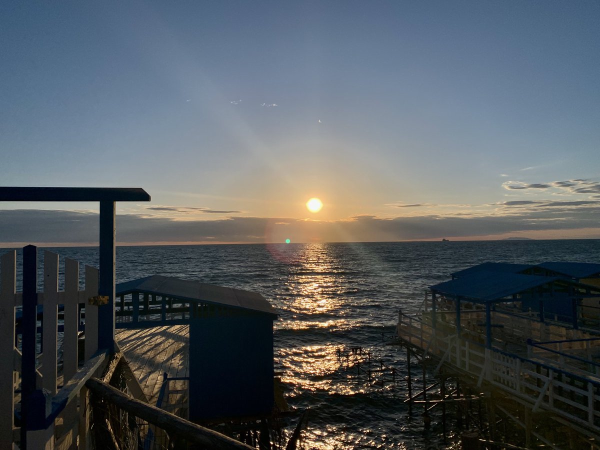 il mare fa bello il tramonto