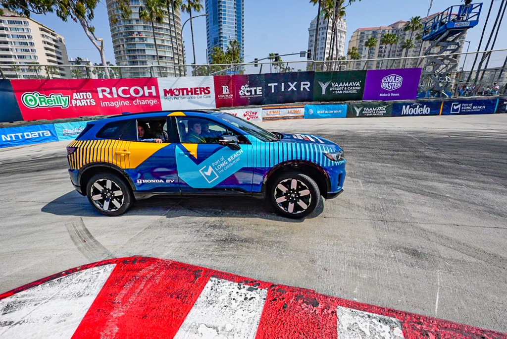 Catch the Port of Long Beach pace car, the all-electric Honda Prologue. Zero-emissions on the track and in the Port. #TheGreenPort #LBGrandPrix