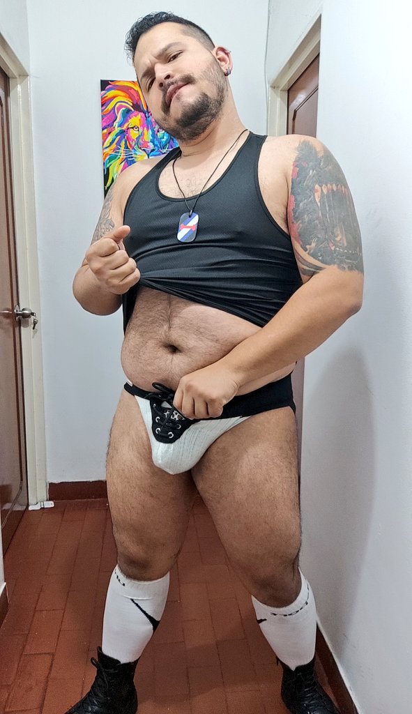 dannybearrr_'s tweet photo. The heat is growing and coming out of my pores🔥

#petplay #puppyplay #puppybear #HAIRY #beargay #hairyhunks #hairygay #bears #musclebear #bearfurry #beardom #biglegs #bdsm #kinkylife #bdsmgay #bearboy #hairychest #hairydom #gaymen #rush #rushbogota https://t.co/2T2asxYjfy