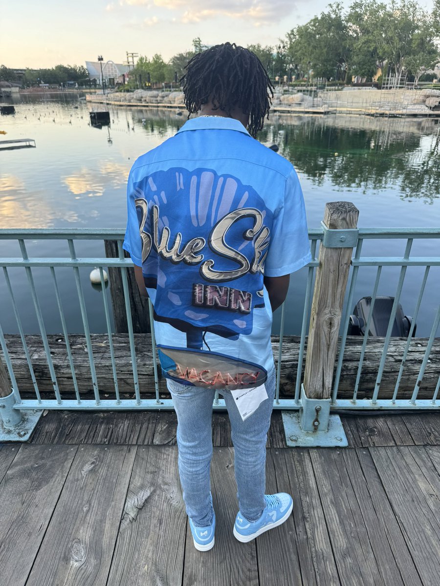 kevin11k_'s tweet photo. #GradBash2k24🦈 https://t.co/43wAS37Sz8