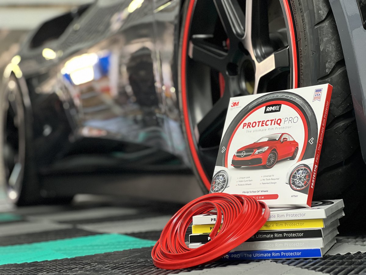 hyperstarter's tweet image. Introducing the revolutionary PROTECTiQ PRO hprs.co/protectiq The ultimate curb protector that shields your wheels from damage. Engineered with OEM-grade materials and a patented design for a custom, invisible fit. #WheelProtection #RimSaver #AutoAccessories #retweet