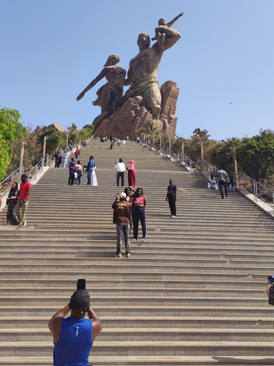 African Renaissance monument in Dakar, Senegal. Our final @TUIUK excursion stop on our final day in this friendly and fascinating country. Jerejef, Senegal! 🇸🇳