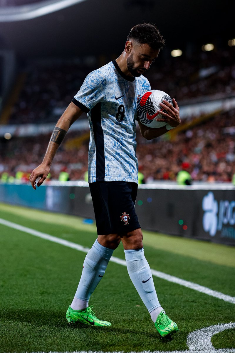 Bruno Fernandes marcou e ajudou o Manchester United a garantir um lugar na final da Taça de Inglaterra! 🏆🎯 #PartilhaAPaixão