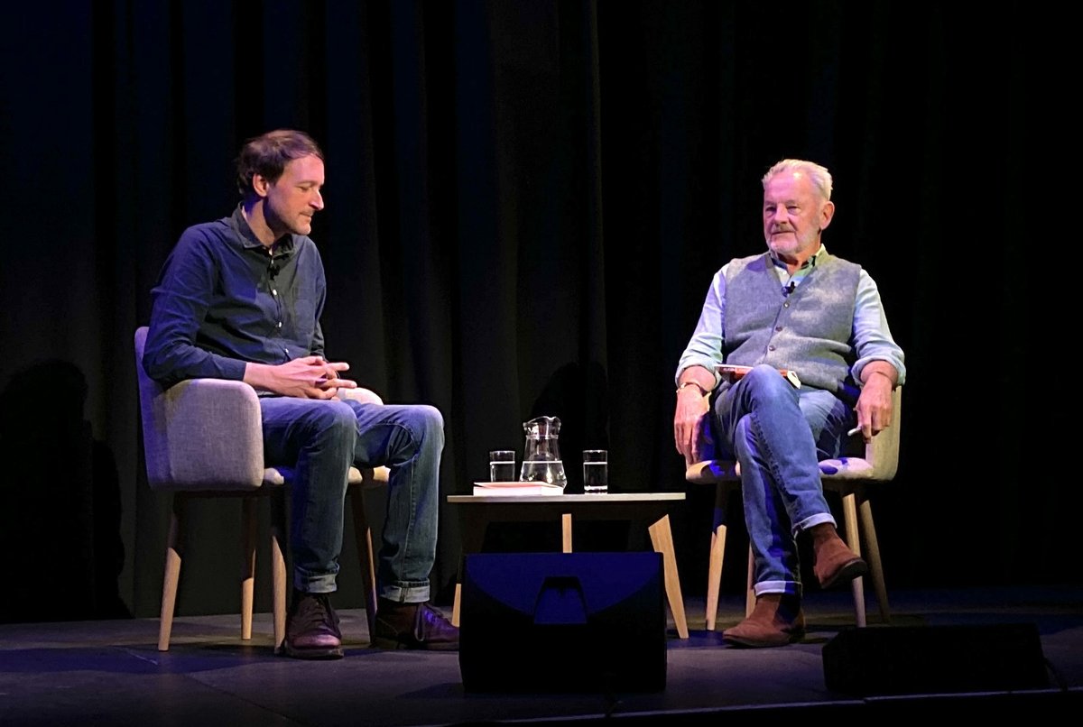 Spellbinding afternoon gig with @AliRobertsMusic at @kingsplace singing songs from, and talking about, his new book of lyrics ('Library of Aethers: Selected Lyrics 1994-2023' - @boatwhistle Books.) Thank you! Great gig... #moreafternoongigs