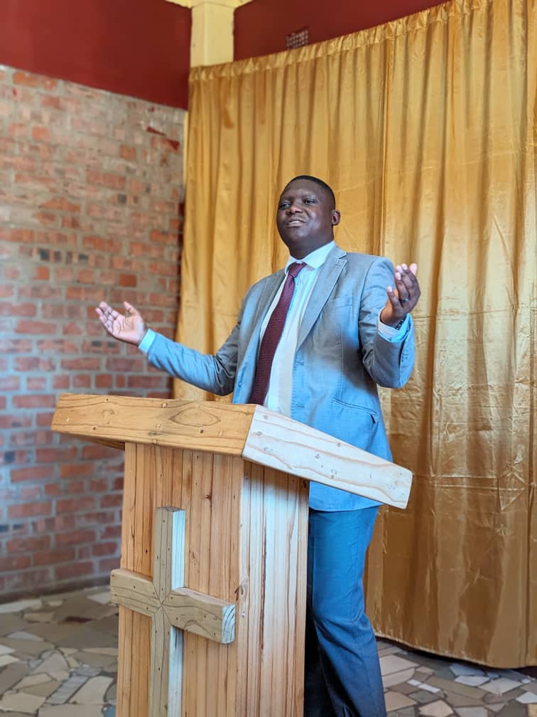 Joe_Shoko's tweet photo. BRBC in pictures Today!

I had the privilege of preaching on the Reality of Apostasy 
 https://t.co/3vEopQdLVc https://t.co/Rx6QzgxGOb