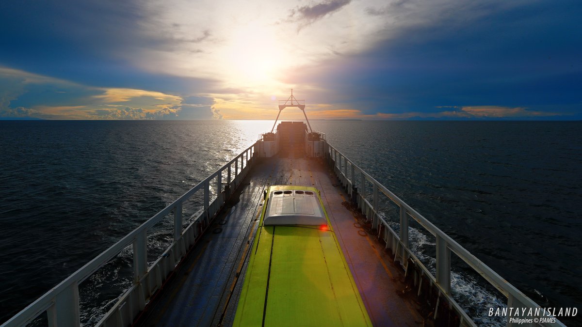 Island Life Therapy: Sailing calm seas, right into the sunset, on the way home to Bantayan Island Cebu, The Philippines. 14mm ultra wide. #ThePhotoHour #travelphotography #IslandLife #bantayanisland #bantayan #photography #StormHour #ShotOnCanon #Weather #ocean @TourismPHL