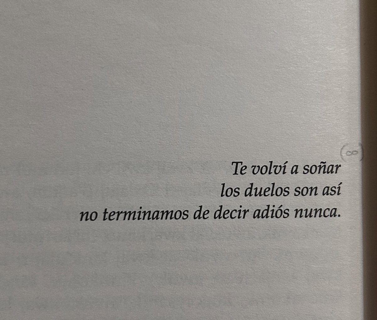 nalumss's tweet photo. Pienso en este poema de Rosa Chávez todo el tiempo. https://t.co/CwyMUtJNtj