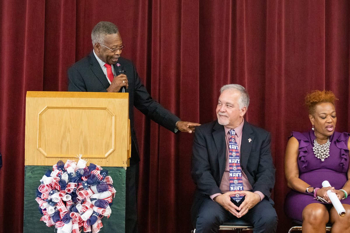 Recently, Supt. Woods visited Lewis Frasier Middle School in the @LibertyCoSchool System to present them with a 2023-2024 Military Flagship School Award. Congratulations, LFMS Patriots! Check out more photos from the event at flic.kr/s/aHBqjBmY8F. #GAMonthoftheMilitaryChild