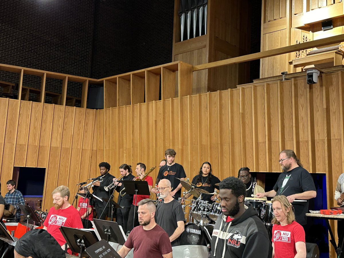 DeKalb, IL High School Bands tweet media