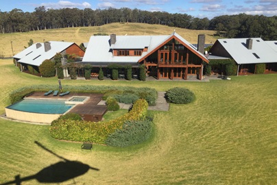 Take a peek at what's offered at the #AllInclusive Spicers Peak Lodge in #Queensland:
Nature Walks
Mountain Biking
4WD Tours
Yoga
Local History Presentations
Proximity to Wildlife
Award-Winning Dining

Matt@DreamsByDesignTravel.com
#AussieSpecialist

📷AussieSpecialist.com