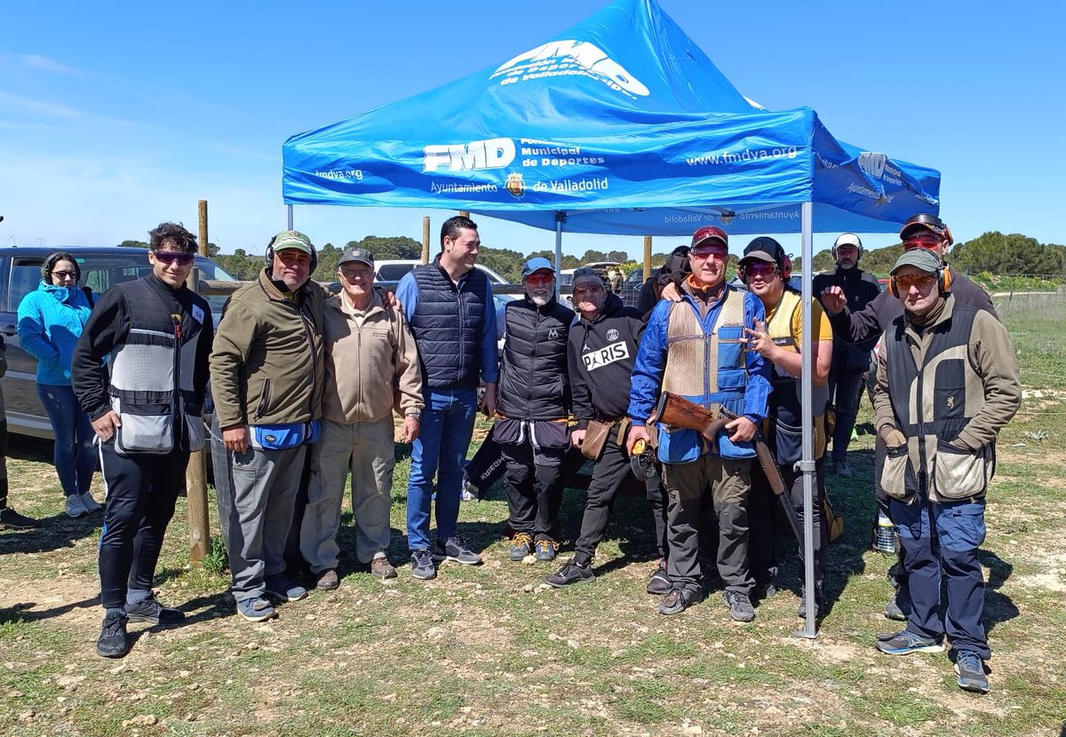 🥇 Este fin de semana se ha celebrado la XVI Copa de España de Compak Sporting. 

➡️ El diputado @javiglezvega asiste a este encuentro en el Polideportivo Cinegético Faustino Alonso.

📍Ctra. Ciguñuela-Robladillo - Valladolid.