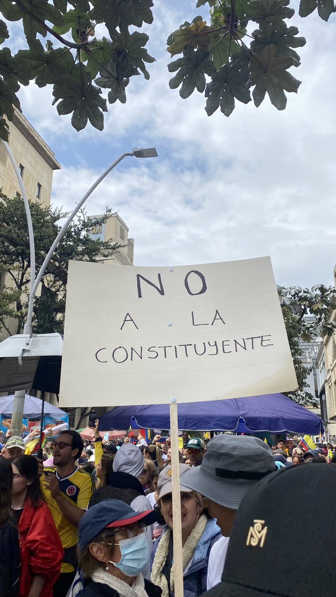 Emma Claudia Castellanos tweet media